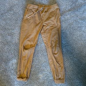 Medium sized Jogger khakis